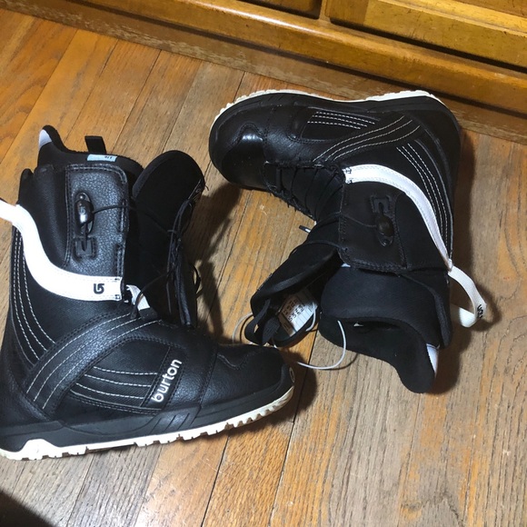 Burton Mint IMPrint 1 Snowboarding Boots - Picture 2 of 9